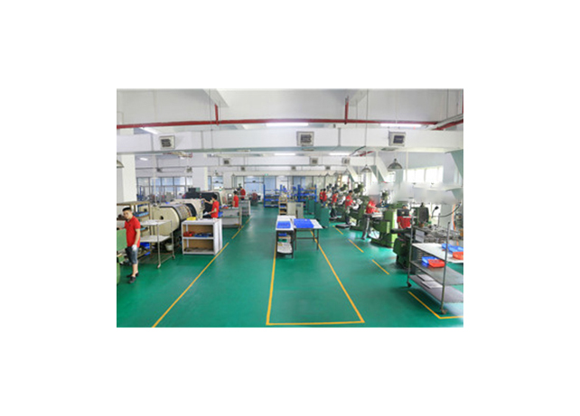 高精度生產(chǎn)設(shè)備，高質(zhì)量生產(chǎn)人員，交期有保障